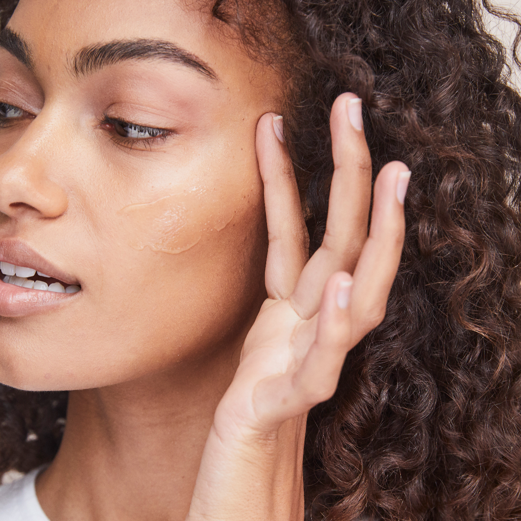 Alastin Regenerating Skin Nectar with TriHex TechnologyApplication